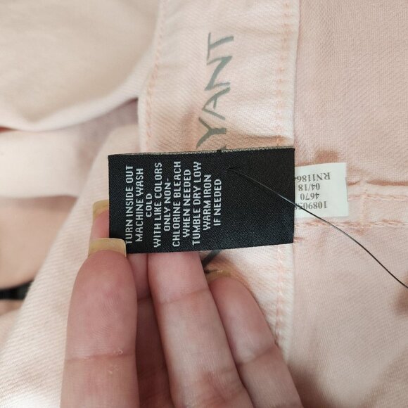 Lane Bryant Girlfriend Short Stretchy Zipper Fly Blush Pink Modest Shorts 28 NWT - Picture 8 of 12